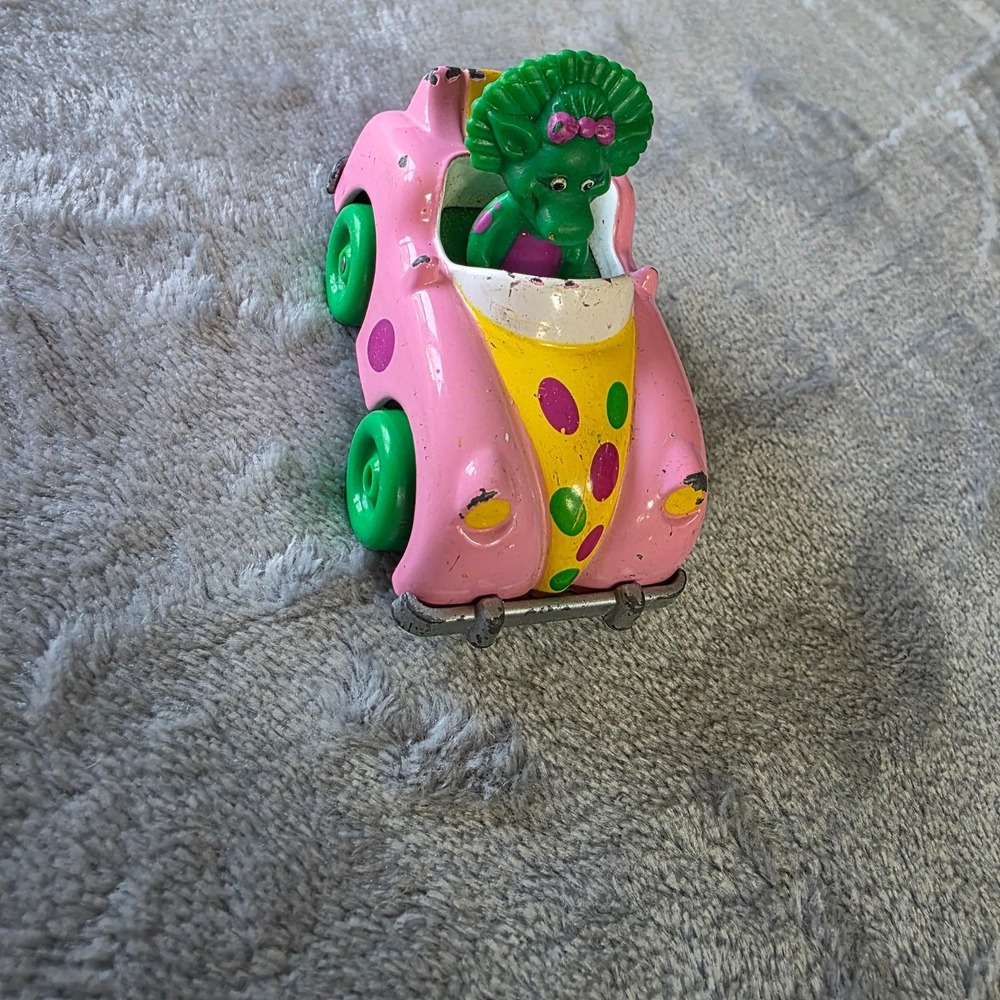 Barney & Friends Baby Bop 1993 Kid Dimension The Lyons Group Diecast Car
